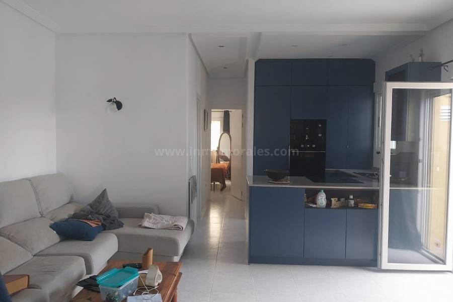 Resale - Apartment  - La Mata