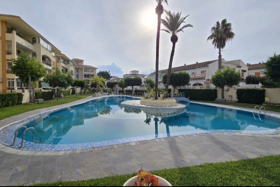 Resale - Apartment  - La Mata