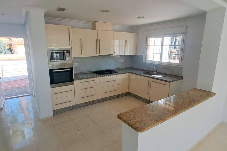 Resale - Country Villa   - Catral