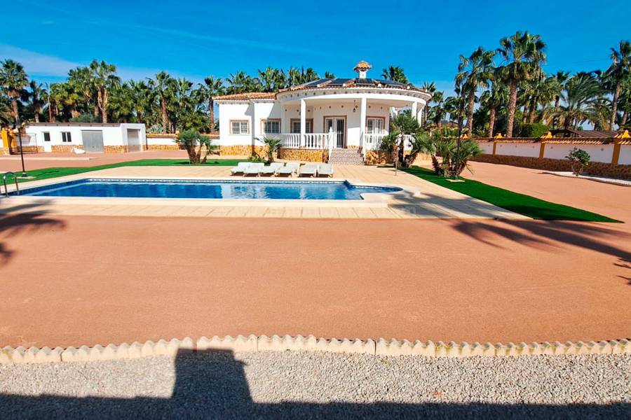 Resale - Country Villa   - Catral