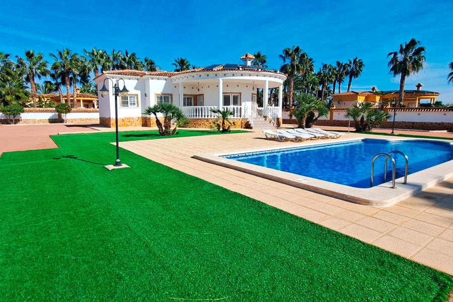 Resale - Country Villa   - Catral