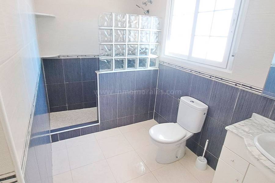 Resale - Country Villa   - Catral