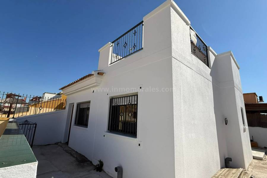 Venta - Semi adosada - Almoradí