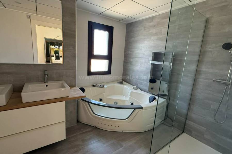 Revente - Maison individuelle / Villa - Rojales - Benimar II