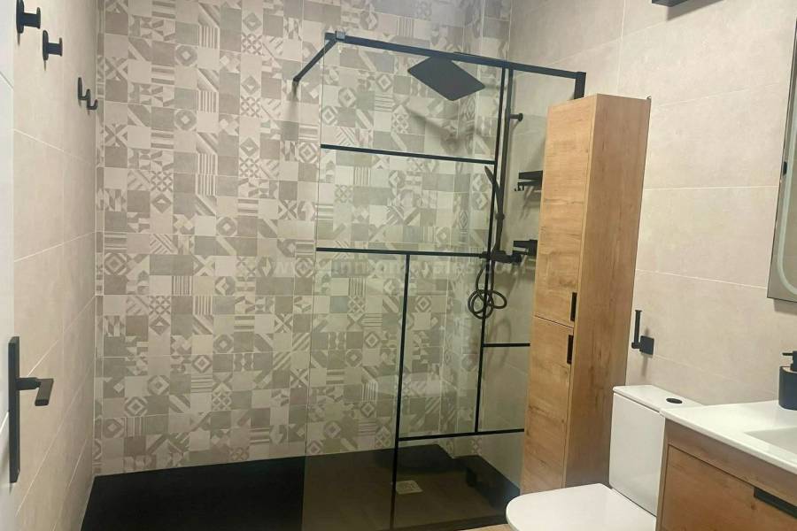 Resale - Apartment  - La Mata