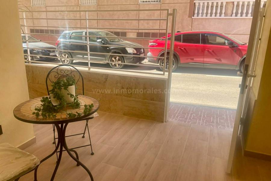 Resale - Apartment  - La Mata
