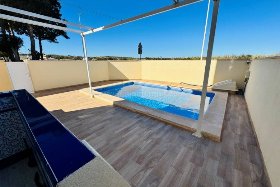 Resale - Apartment  - La Mata