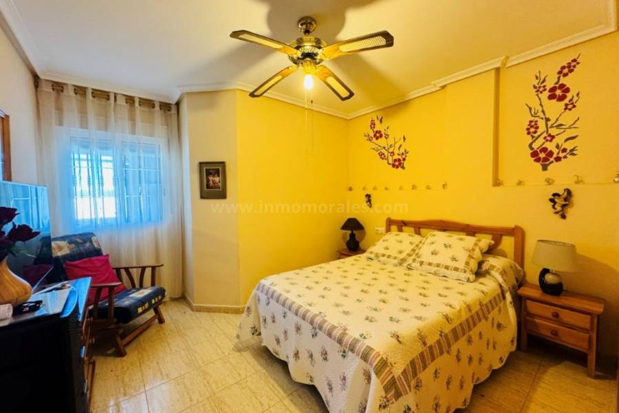 Resale - Apartment  - La Mata