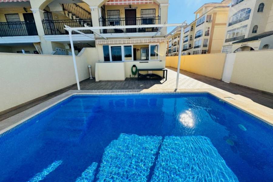 Resale - Apartment  - La Mata