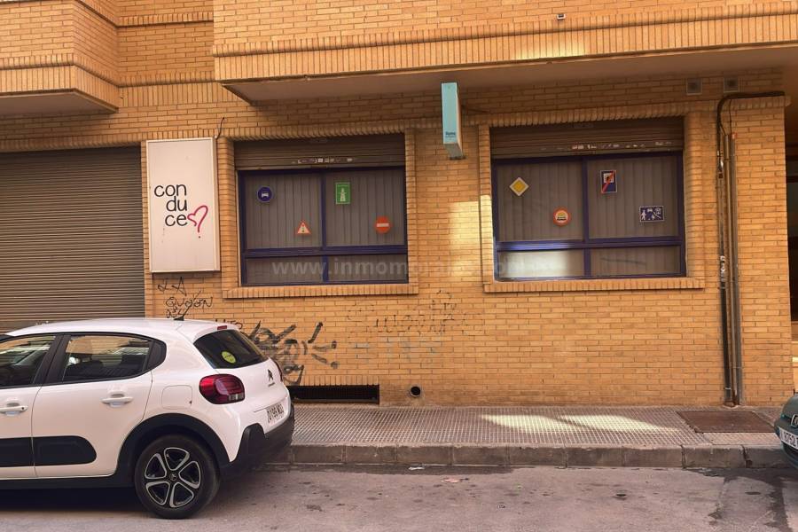 Venta - Local Comercial - Almoradí
