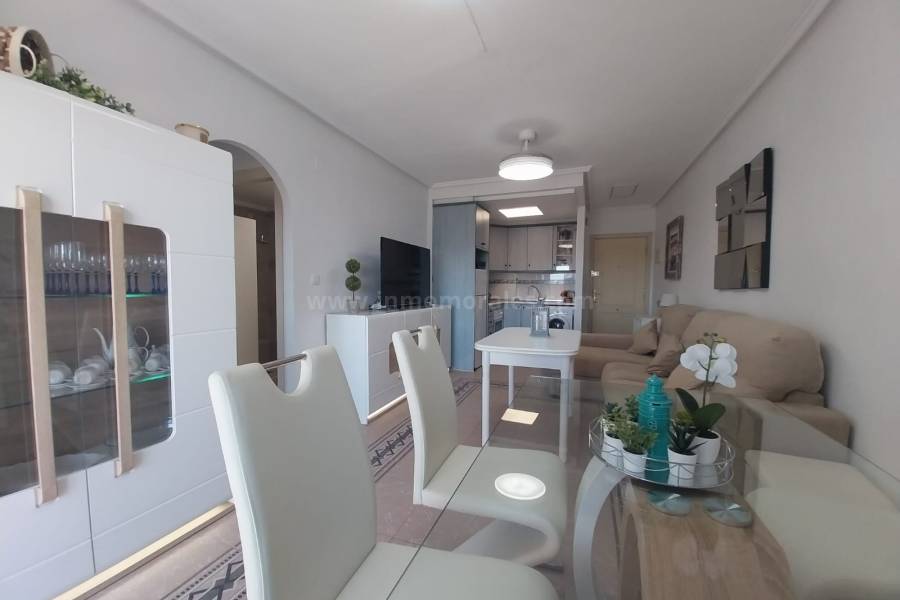 Resale - Apartment  - La Mata