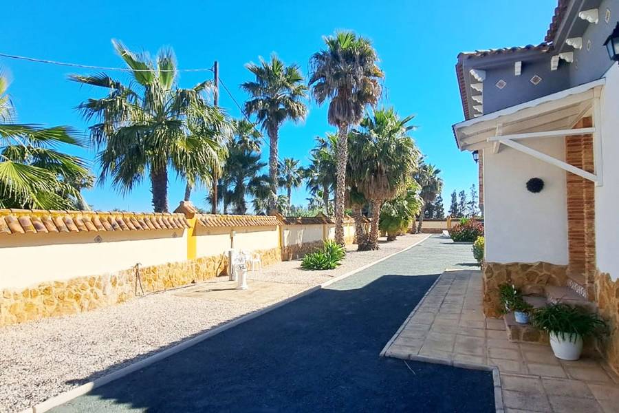 Wiederverkauf - Villa ( Finca ) - Catral