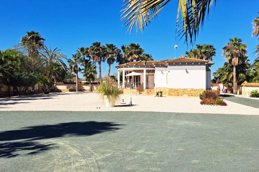 Wiederverkauf - Villa ( Finca ) - Catral