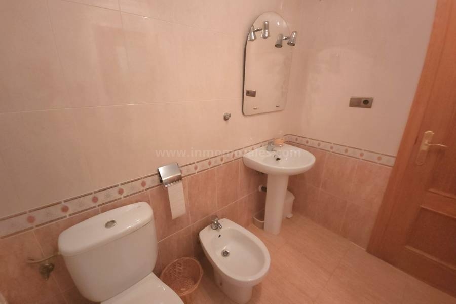 Herverkoop - Appartement - Almoradí