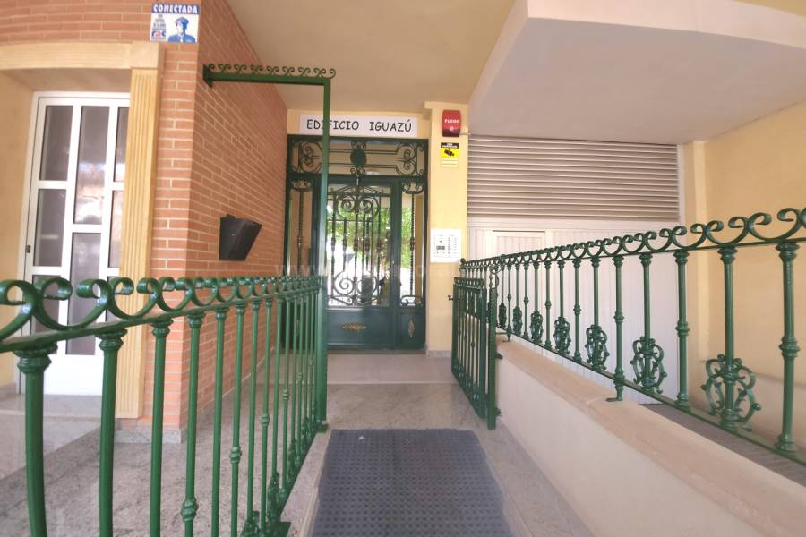 Herverkoop - Appartement - Almoradí