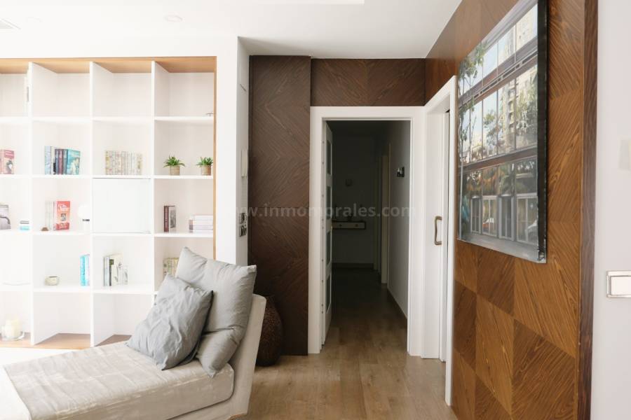 Resale - Detached House / Villa  - San Fulgencio - Urb. La Marina