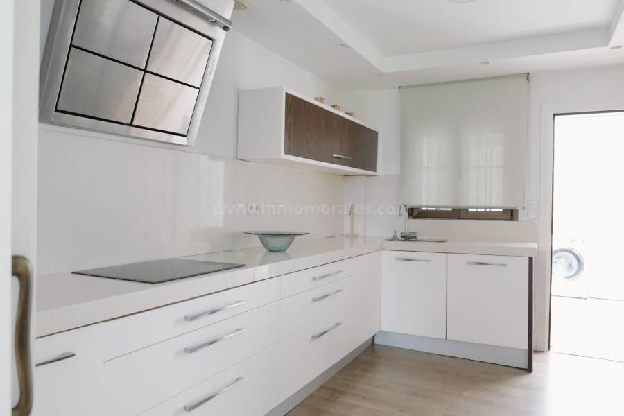 Resale - Detached House / Villa  - San Fulgencio - Urb. La Marina