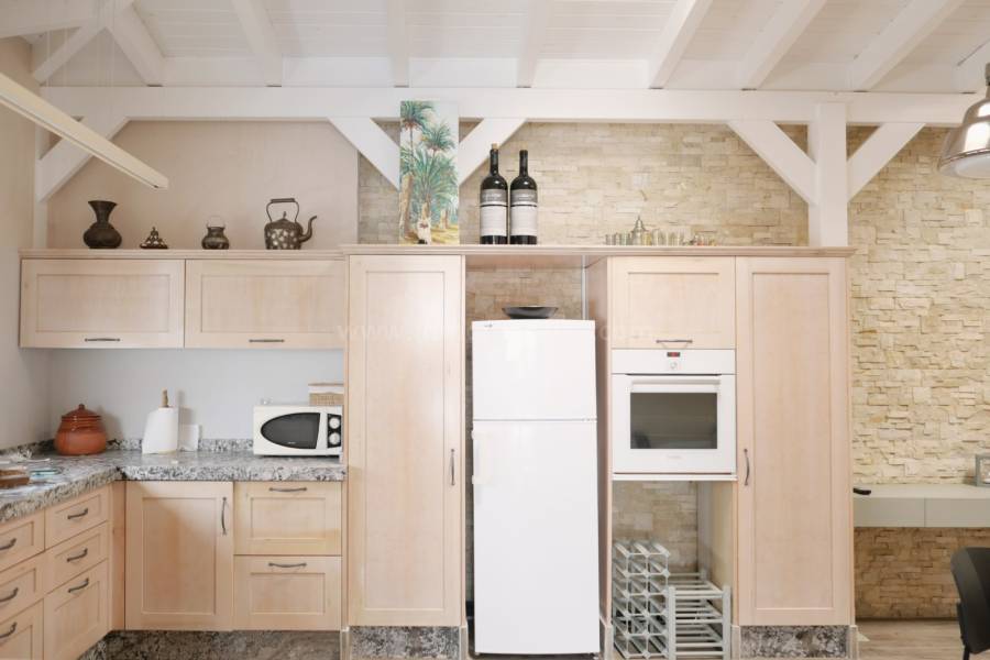 Resale - Detached House / Villa  - San Fulgencio - Urb. La Marina