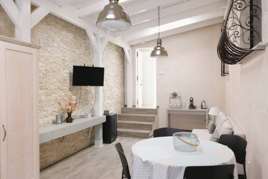 Resale - Detached House / Villa  - San Fulgencio - Urb. La Marina