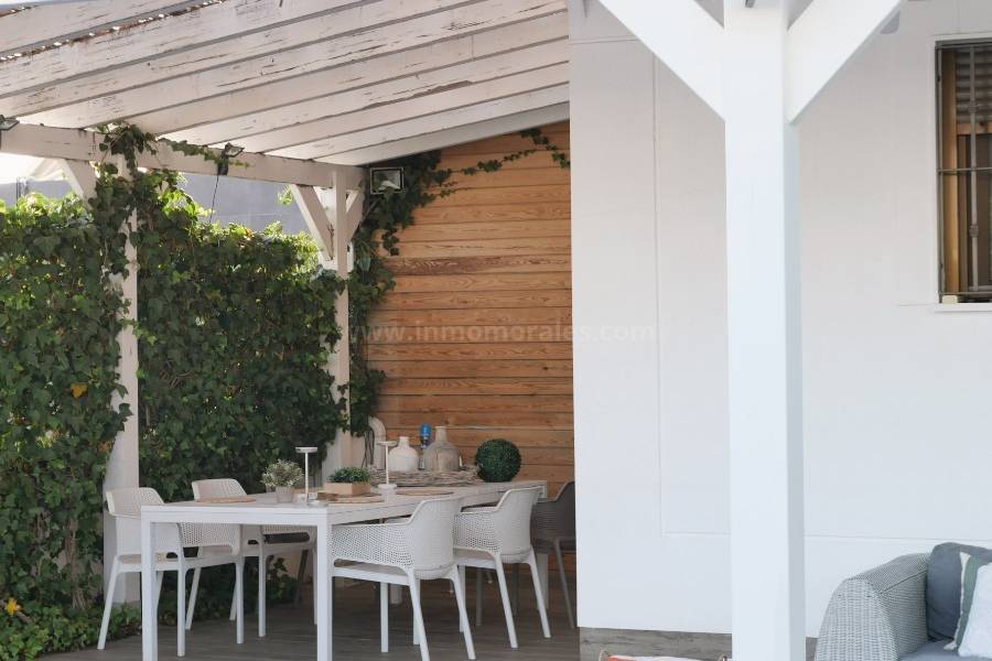 Resale - Detached House / Villa  - San Fulgencio - Urb. La Marina