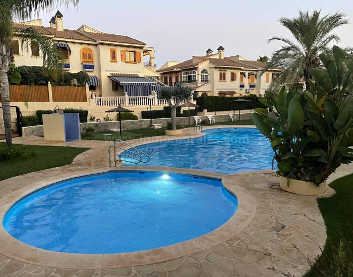 Appartement - Herverkoop - Torrevieja - Torrevieja