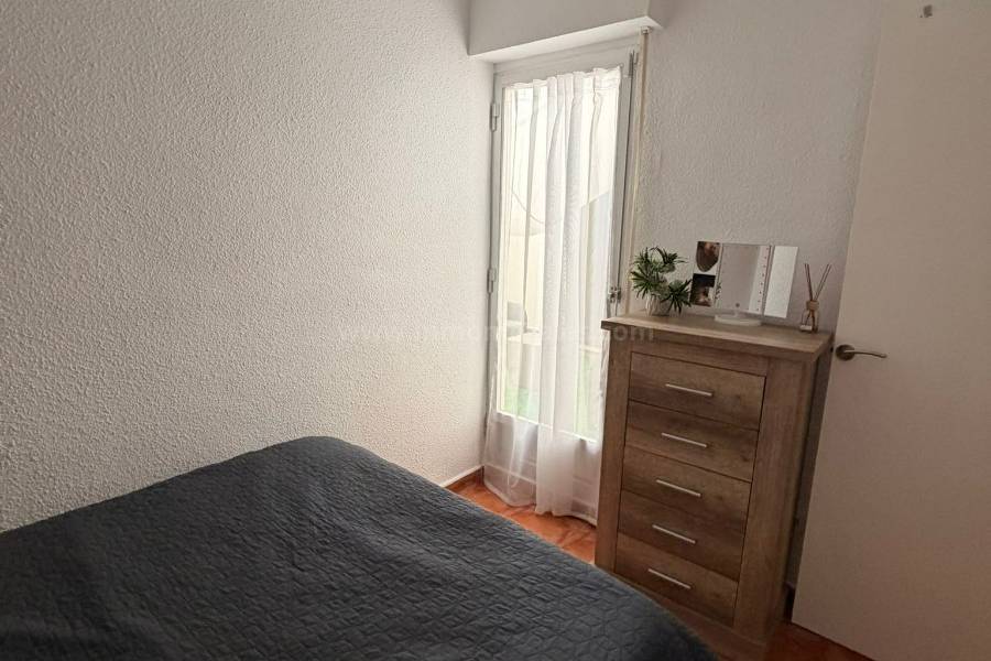 Venta - Apartamento / Piso - Torrevieja