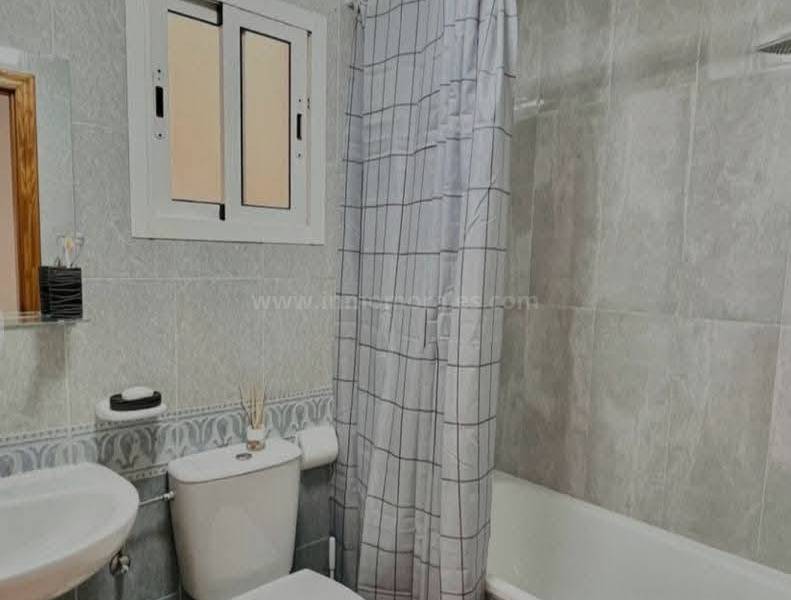 Resale - Apartment  - Torrevieja - Playa del Cura
