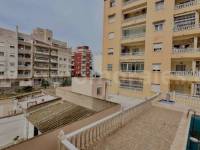 Resale - Apartment  - Torrevieja - Playa del Cura