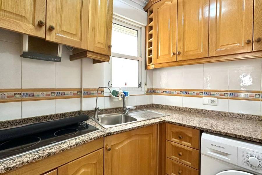 Venta - Apartamento / Piso - Torrevieja - Centro