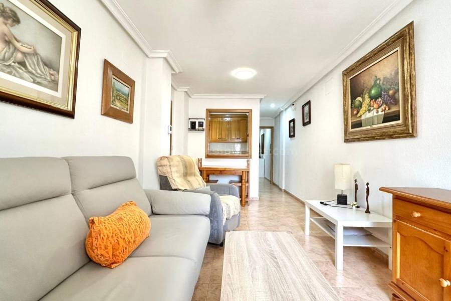 Venta - Apartamento / Piso - Torrevieja - Centro