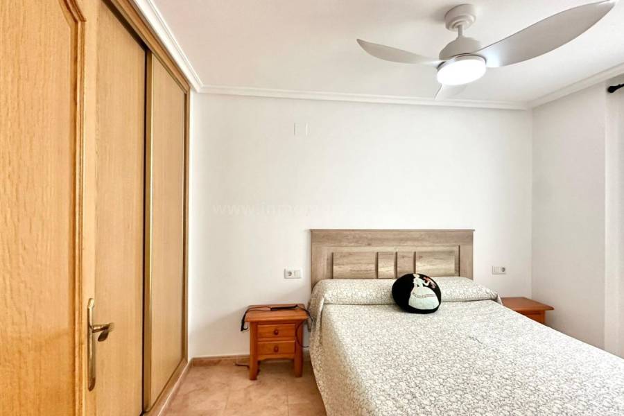 Venta - Apartamento / Piso - Torrevieja - Centro
