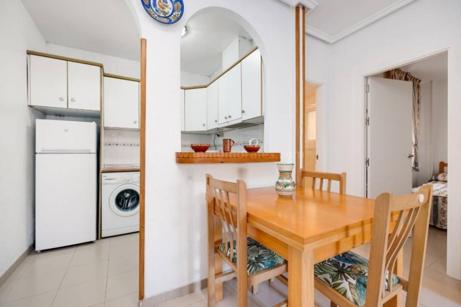 Venta - Apartamento / Piso - Torrevieja - Playa de los Náufragos