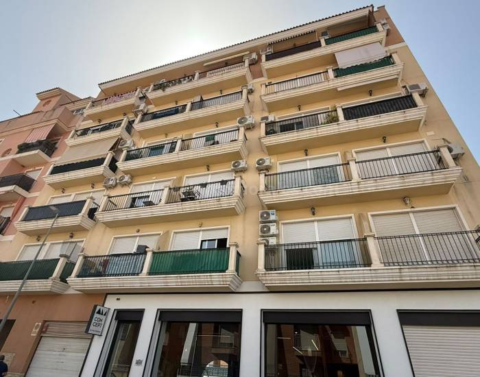 Apartment  - Resale - Almoradí - Almoradí