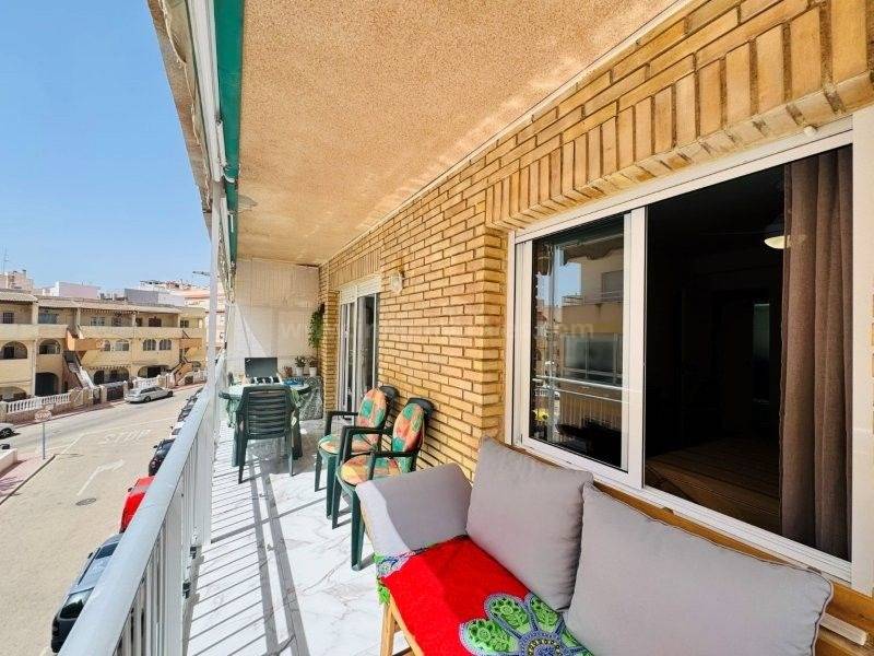 Resale - Apartment  - La Mata