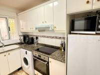 Resale - Apartment  - Torrevieja - Playa de los Locos