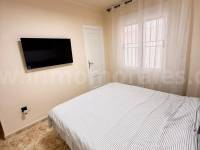Resale - Apartment  - Torrevieja - Playa de los Locos