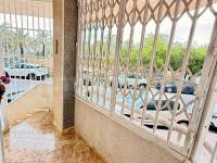 Resale - Apartment  - Torrevieja - Playa de los Locos