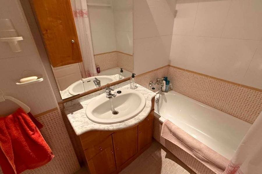 Resale - Apartment  - Almoradí