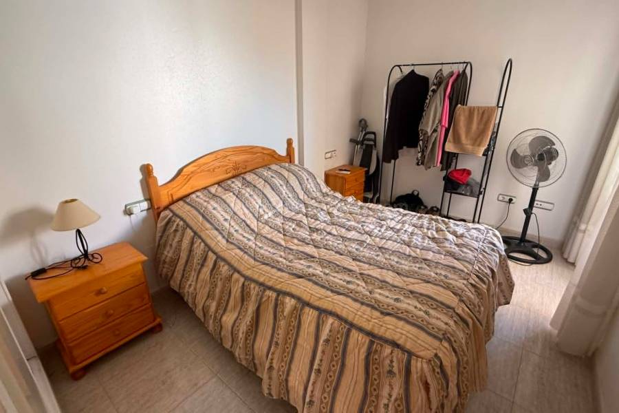 Resale - Apartment  - Almoradí