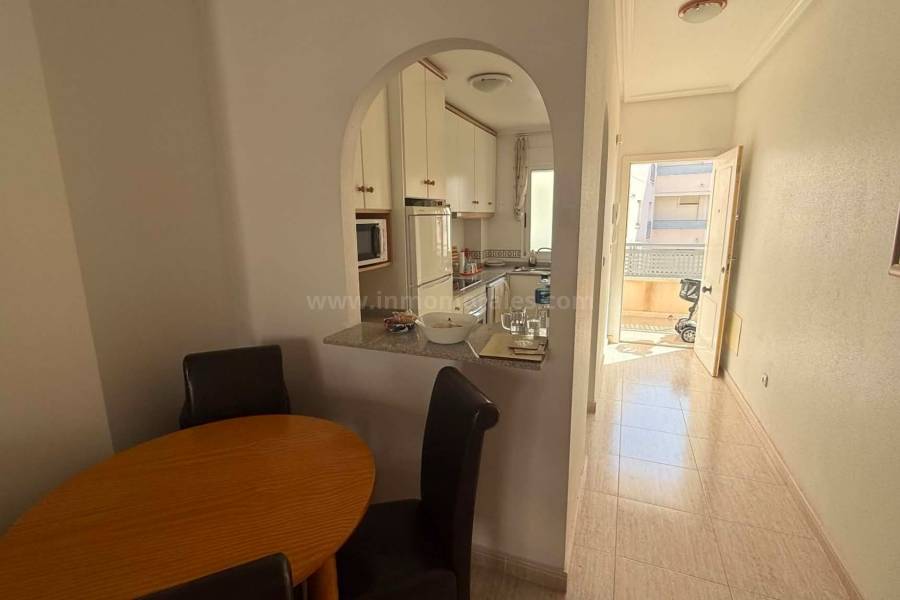 Resale - Apartment  - Almoradí