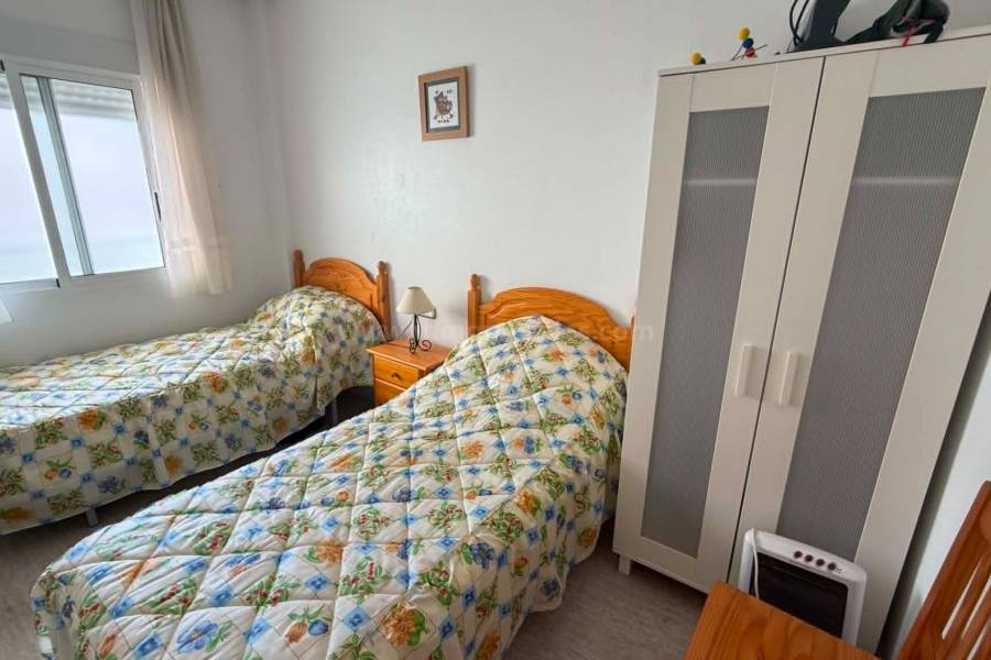 Resale - Apartment  - Almoradí