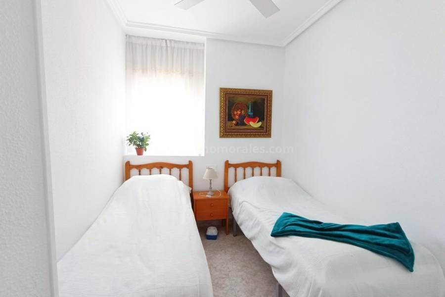 Resale - Apartment  - Torrevieja - Nueva Torrevieja