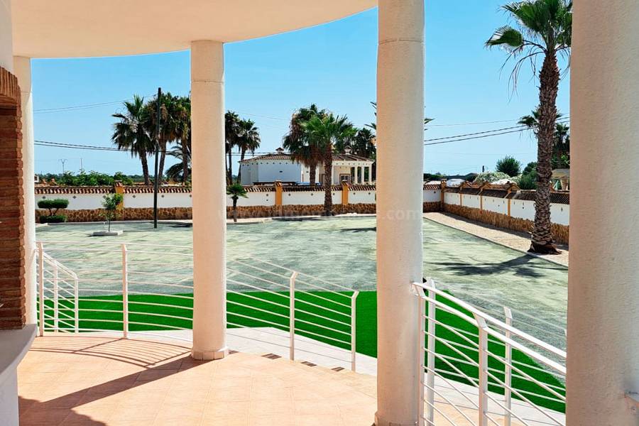 Resale - Country Villa   - Catral