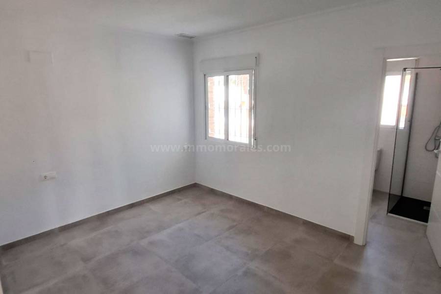 Resale - Country Villa   - Catral