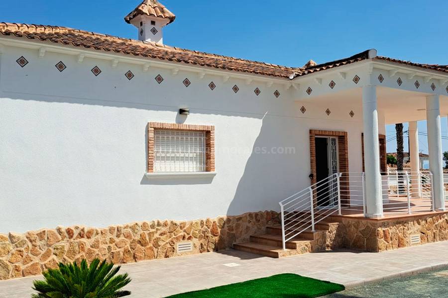 Resale - Country Villa   - Catral