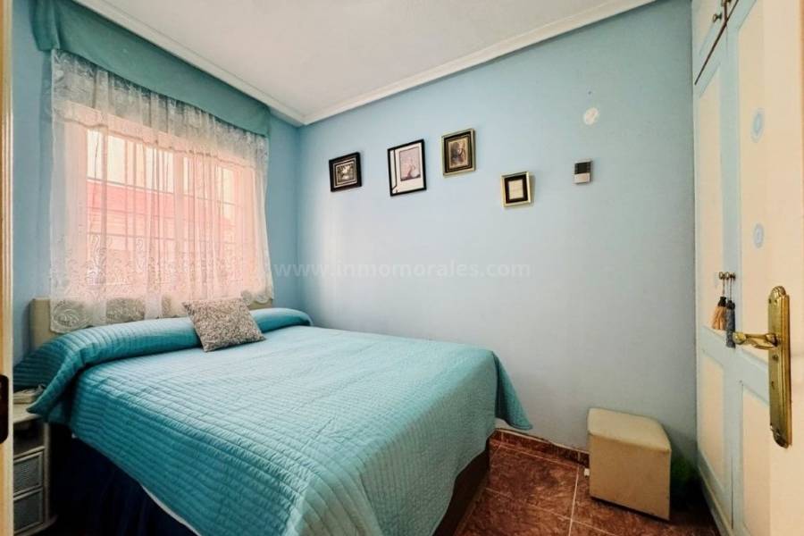 Resale - Apartment  - La Mata