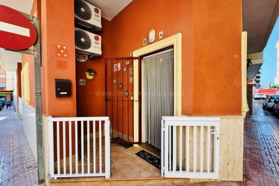 Resale - Apartment  - La Mata