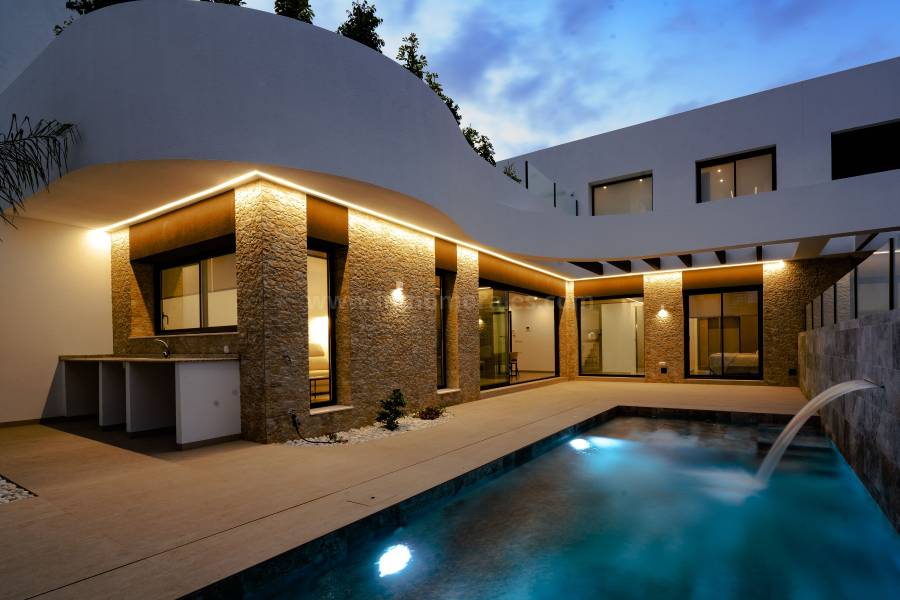 Nueva construcción  - Chalet / Villa - Almoradí