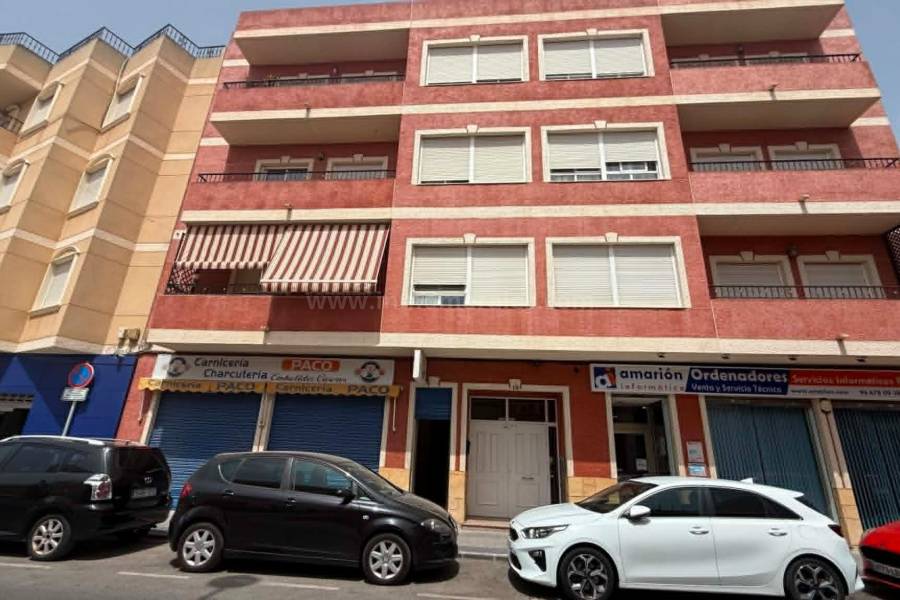 Herverkoop - Commerciële ruimte - Almoradí