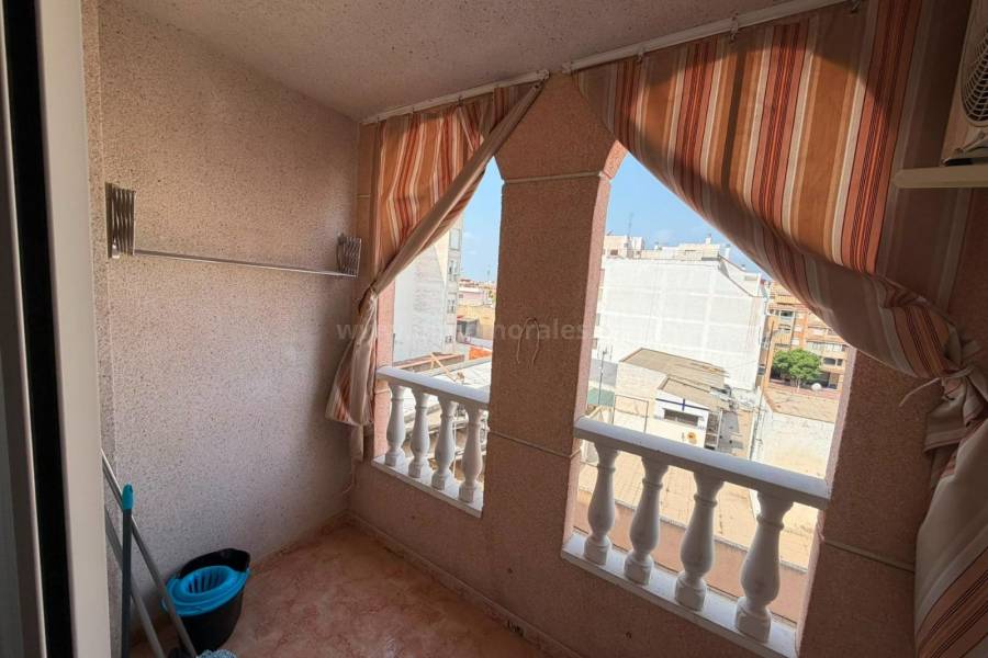 Herverkoop - Appartement - Torrevieja - Centro